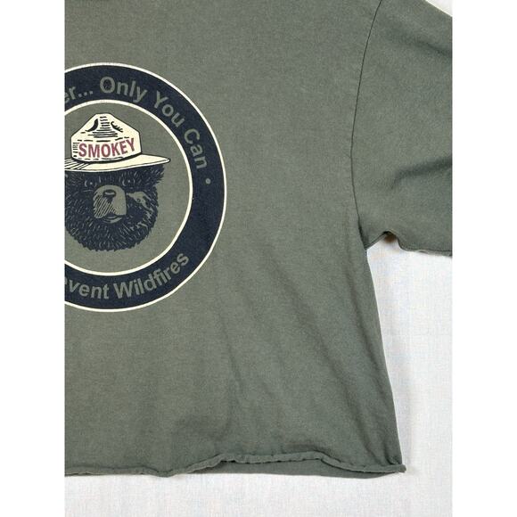 Official Smokey The Bear Prevent Forest Wildfire Classic Logo Cropped T-Shirt LG - Picture 6 of 16